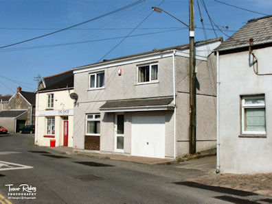 Rabey's Cycle Shop Now